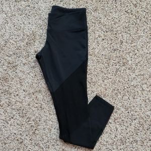 Onzie mesh panel leggings